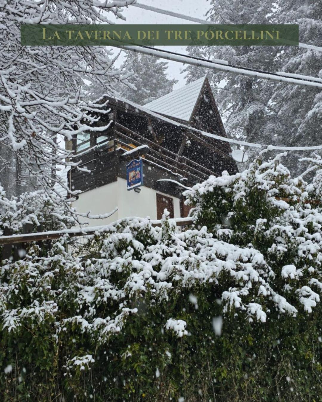 Chalet Natura La Taverna Dei 3 Porcellini Cavaliere  المظهر الخارجي الصورة